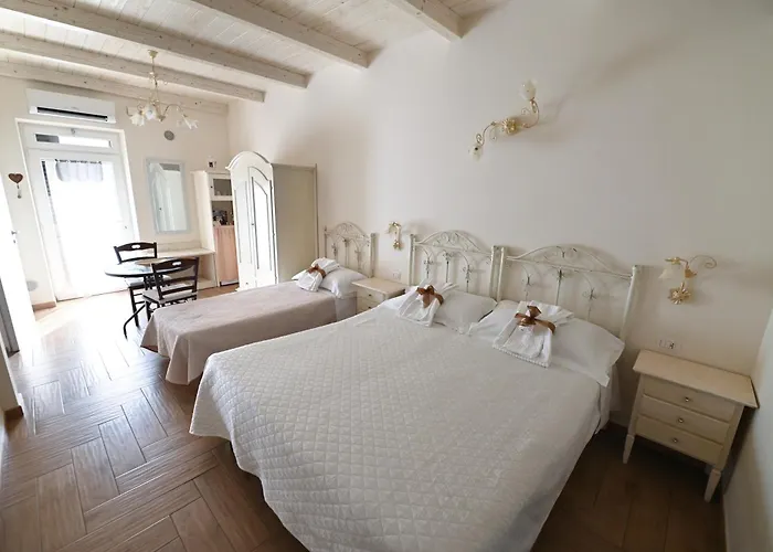 Nei Pressi Dei Sassi Matera