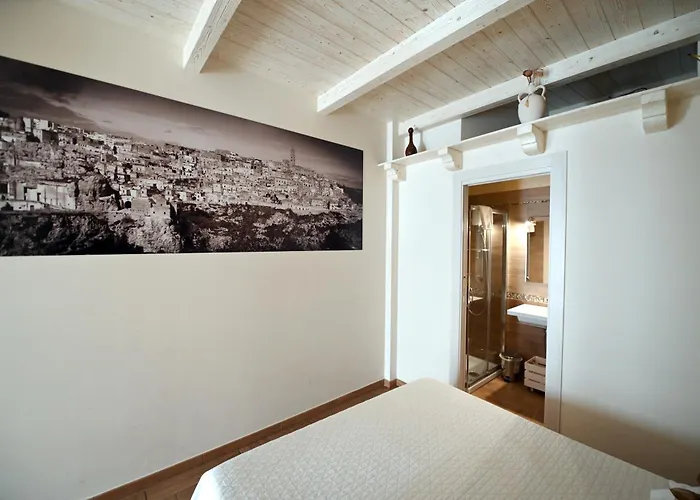 Nei Pressi Dei Sassi Matera